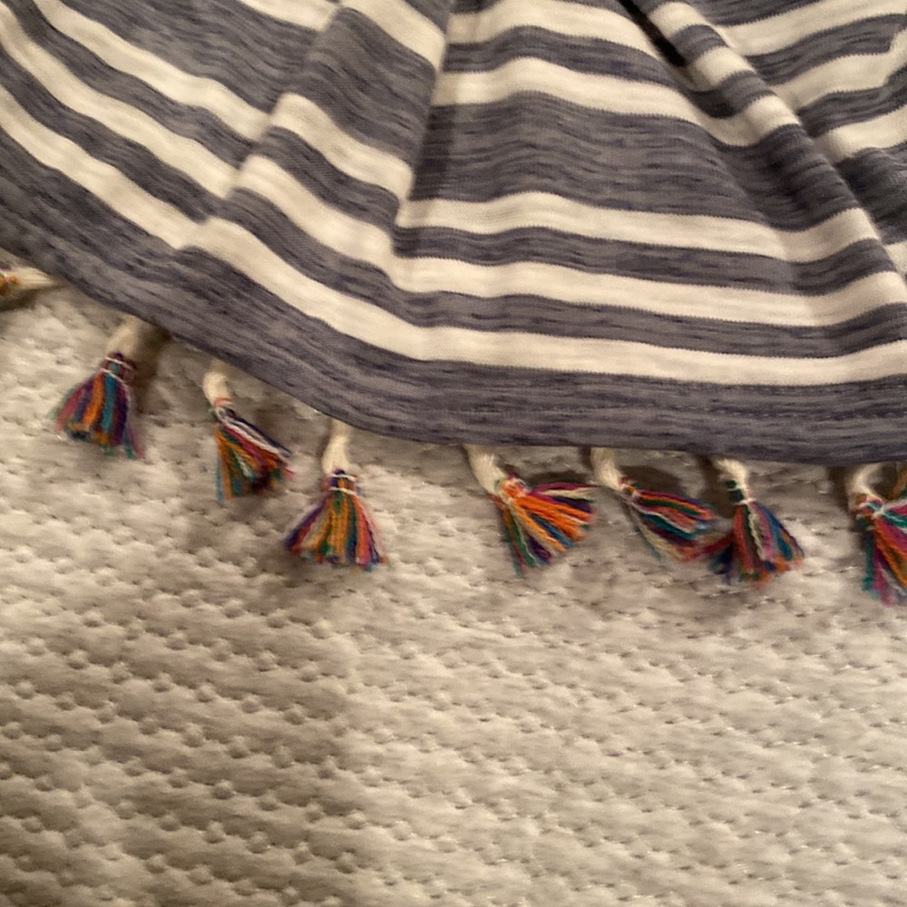 Doe & Rae Cardigan - Picture 2 of 4